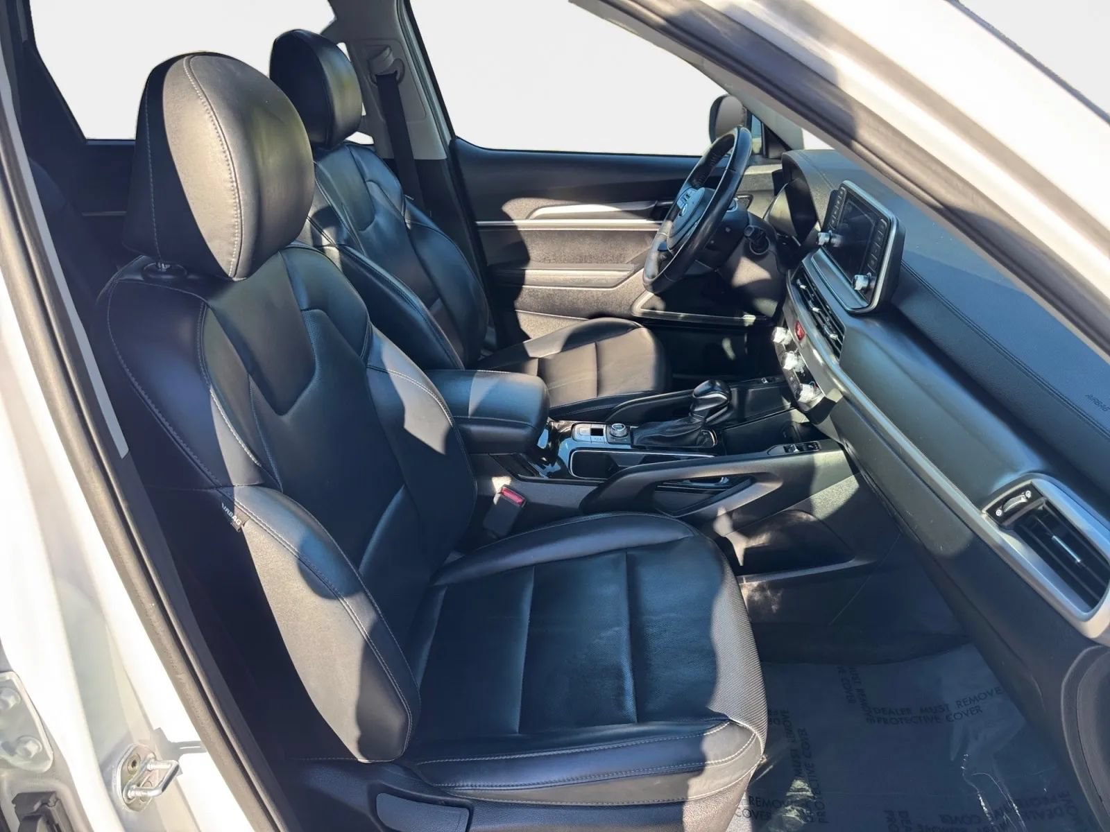 Used 2020 Kia Telluride S w/ S 8 Passenger Seating Package AWD/4WD image 10