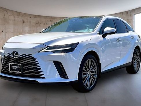 Used 2024 Lexus RX 350 AWD w/ Convenience Package image 3
