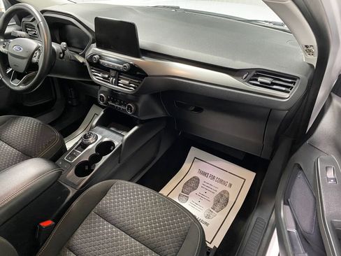 Used 2023 Ford Escape Active image 3