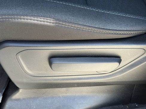 Used 2025 RAM 1500 Warlock AWD/4WD image 24