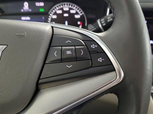 Certified 2022 Cadillac XT5 Premium Luxury image 17