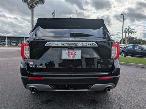 Used 2022 Ford Explorer Limited w/ Equipment Group 301A image 5