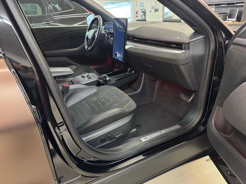 Used 2022 Ford Mustang Mach-E GT image 3