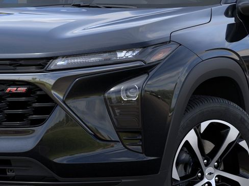 New 2026 Chevrolet Trax RS FWD image 39