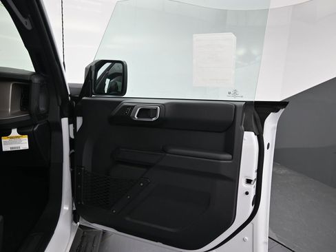 New 2026 Ford Bronco Outer Banks AWD/4WD image 31