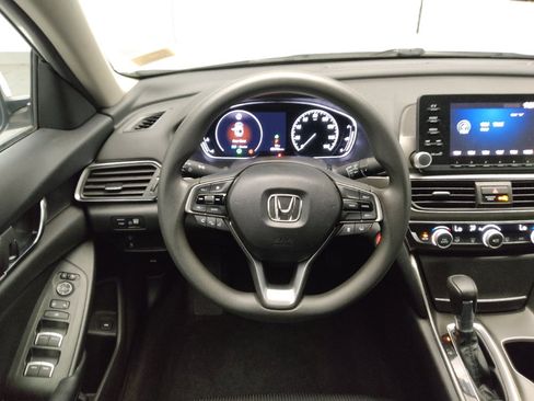 Used 2018 Honda Accord LX image 22