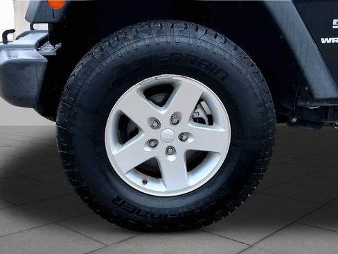 Used 2016 Jeep Wrangler Sport w/ Quick Order Package 24S AWD/4WD image 9