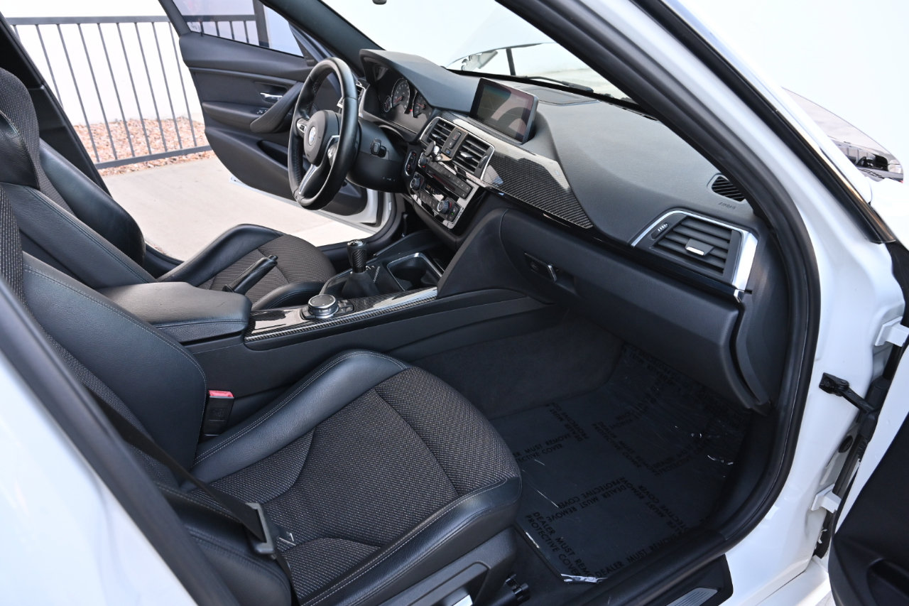 Used 2016 BMW M3 RWD image 16