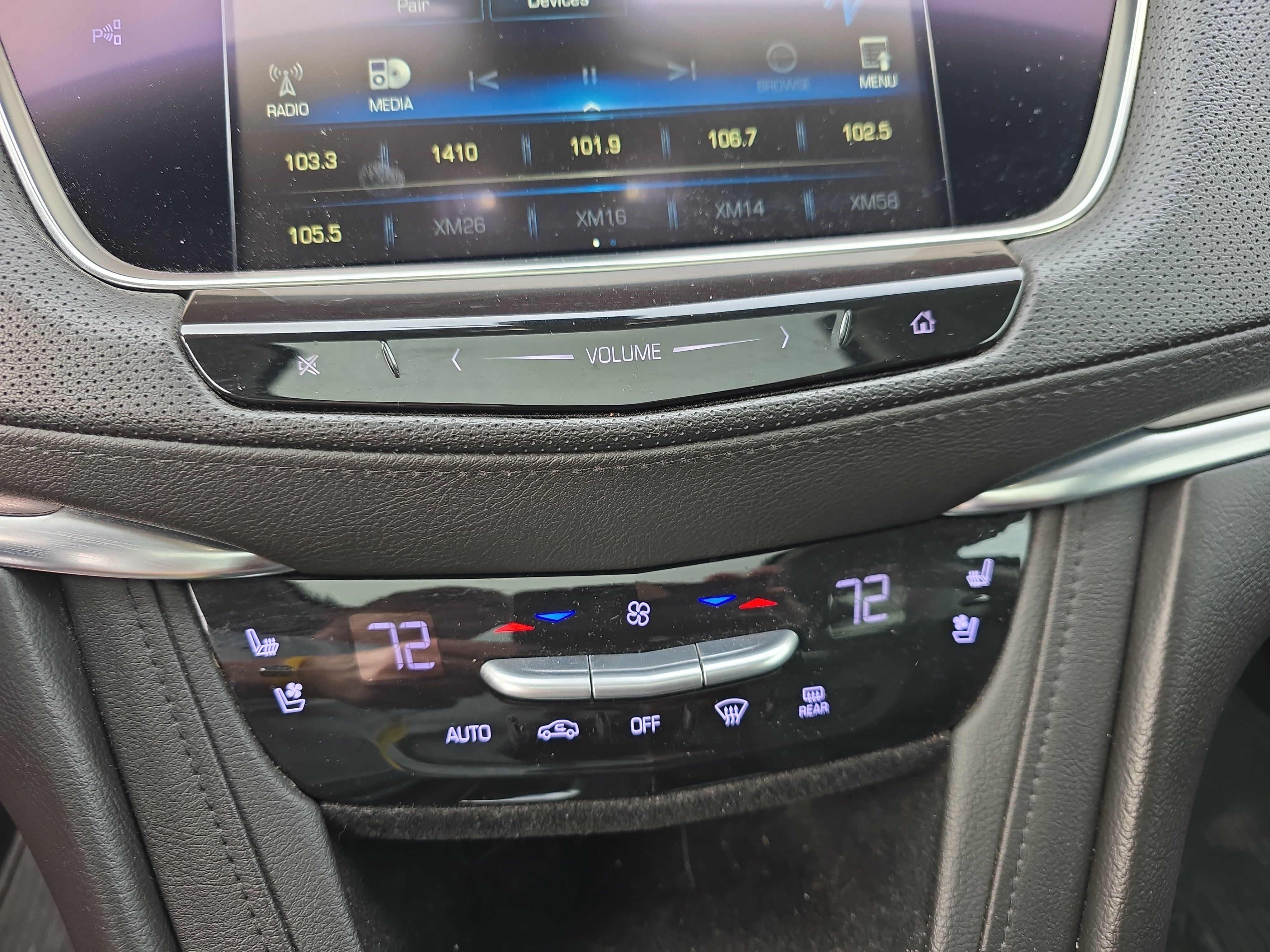 Used 2018 Cadillac XT5 Premium Luxury w/ Driver Assist Package AWD/4WD image 31