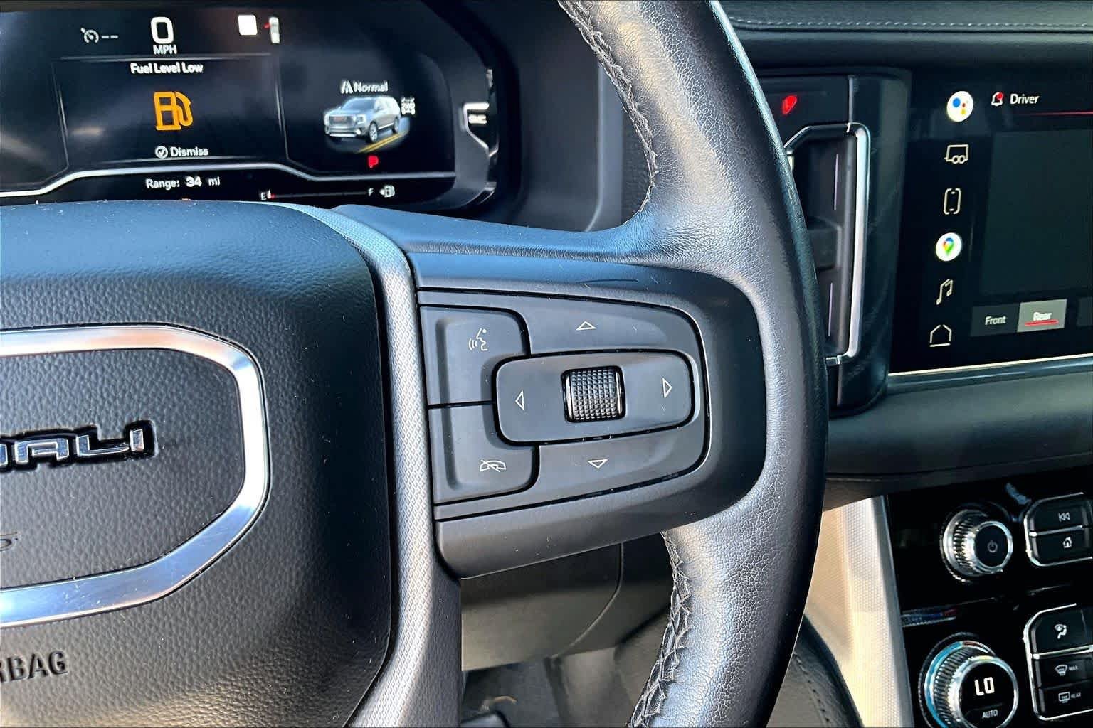 Used 2022 GMC Yukon Denali AWD/4WD image 31