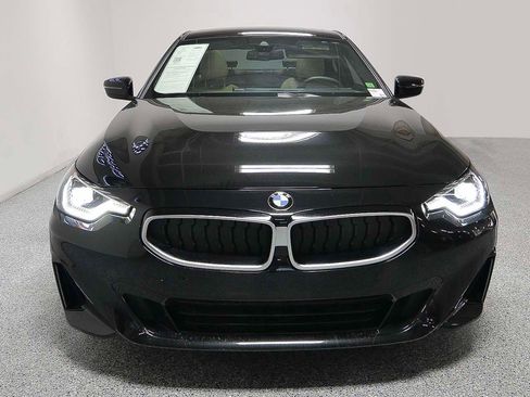 Used 2025 BMW 230i Coupe w/ Premium Package image 2