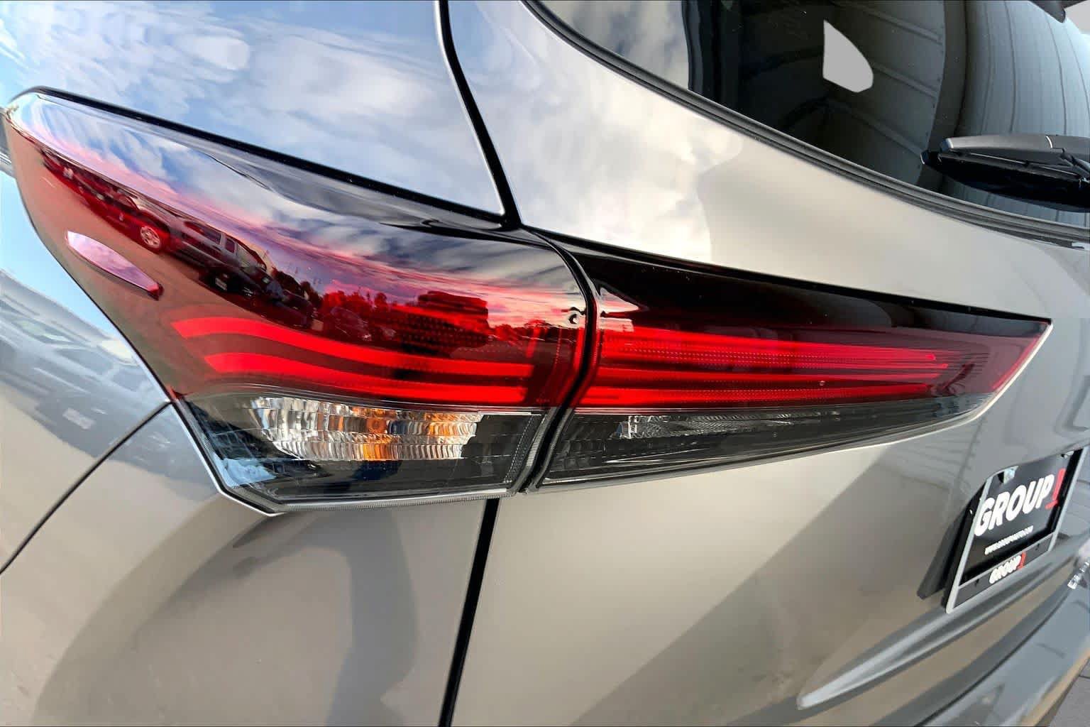Used 2026 Toyota Highlander XLE AWD/4WD image 27