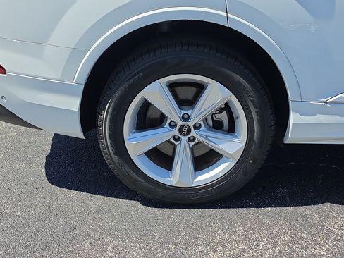 Used 2023 Audi Q7 2.0T Premium AWD/4WD image 5