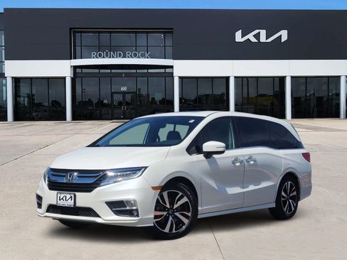 Used 2018 Honda Odyssey Elite image 1