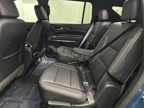 Used 2025 Chevrolet Traverse Z71 w/ Enhanced Driving Package AWD/4WD image 22