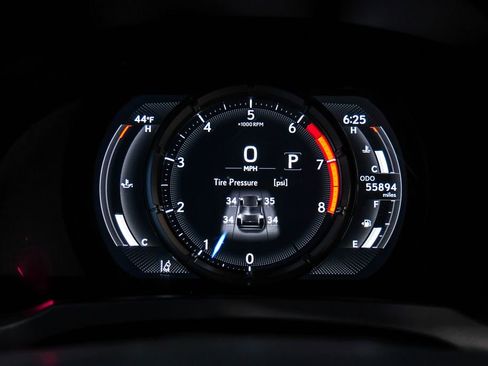 Used 2022 Lexus IS 500 image 18