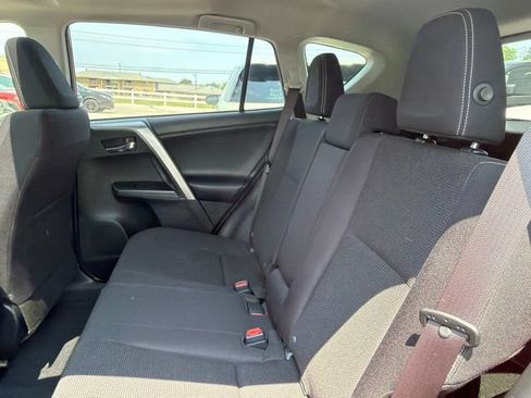 Used 2016 Toyota RAV4 XLE w/ Protection Package AWD/4WD image 22
