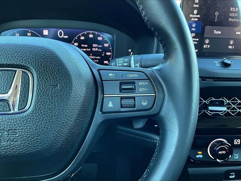 Used 2023 Honda Accord EX-L image 21