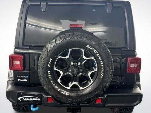 Used 2023 Jeep Wrangler Unlimited Rubicon 4xe AWD/4WD image 7
