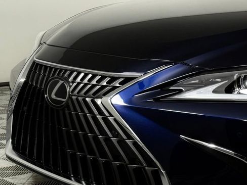 Used 2025 Lexus ES 350 w/ Premium Package FWD image 15