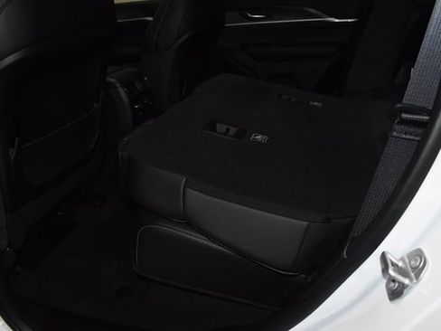 New 2025 Jeep Grand Cherokee Limited w/ Trailer Tow Package image 30