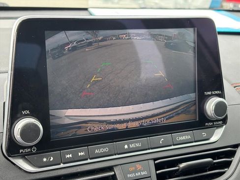 Used 2022 Nissan Altima 2.5 SR image 5