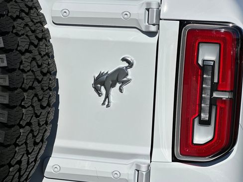 New 2025 Ford Bronco Badlands w/ Sasquatch Package image 26