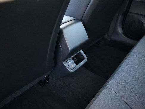 New 2025 Kia K4 LXS image 14