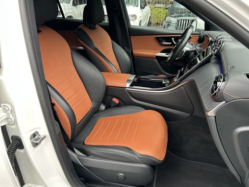 Certified 2024 Mercedes-Benz GLC 300 image 52