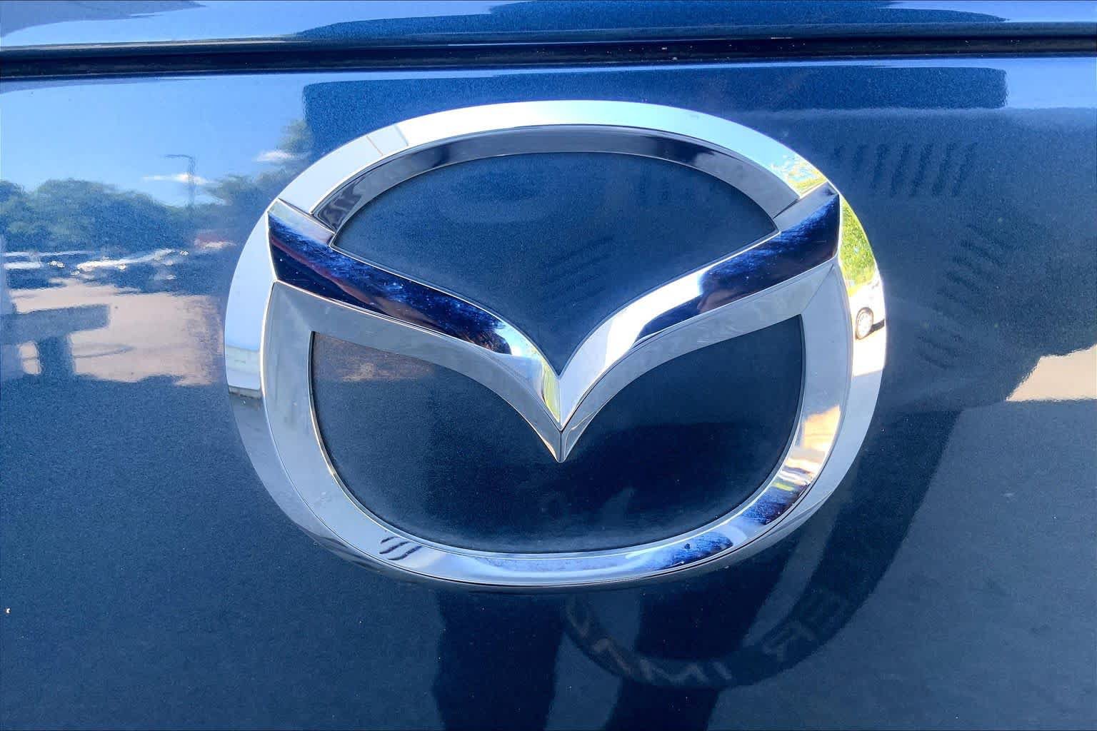 Certified 2025 MAZDA CX-50 AWD 2.5 S w/ Premium Package image 33