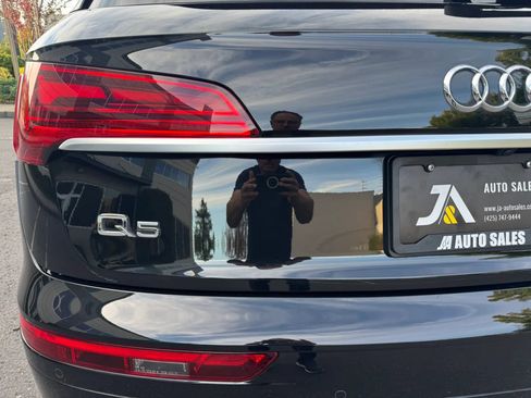 Used 2021 Audi Q5 Prestige w/ Prestige Package AWD/4WD image 17