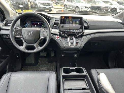 Certified 2024 Honda Odyssey EX-L image 11