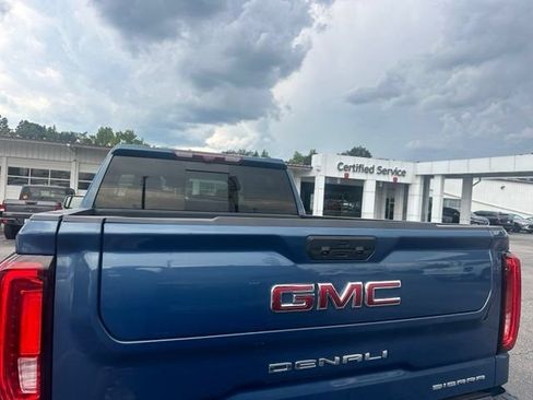 Used 2025 GMC Sierra 1500 Denali w/ Denali Reserve Package AWD/4WD image 14