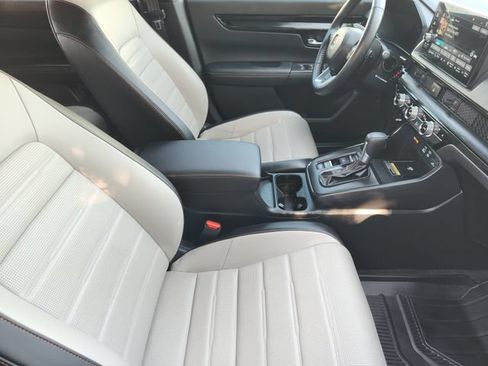 Used 2025 Honda CR-V Sport Touring image 19