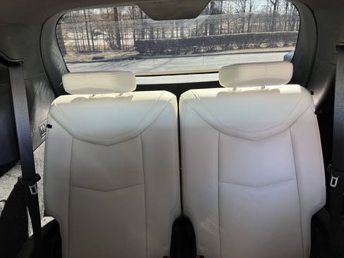 Used 2020 Cadillac XT6 Sport image 34