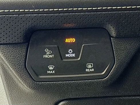 New 2026 Volkswagen Atlas SEL Premium R-Line image 10