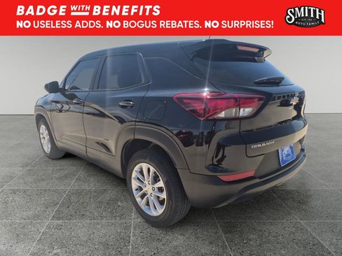 Used 2024 Chevrolet TrailBlazer LS FWD image 6