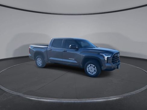 Used 2023 Toyota Tundra SR5 w/ SR5 Convenience Package image 2