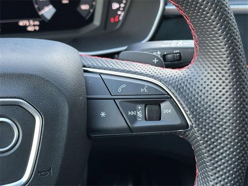 Certified 2025 Audi Q3 2.0T Premium Plus w/ Premium Plus Package image 28