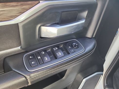 Used 2020 RAM 3500 Laramie AWD/4WD image 19