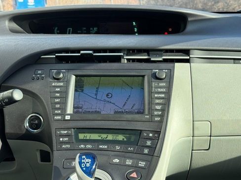 Used 2010 Toyota Prius image 13