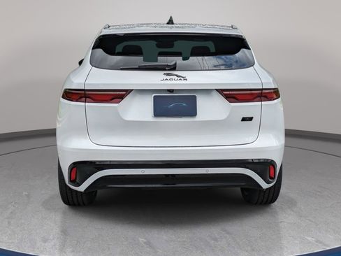 New 2026 Jaguar F-PACE R-Dynamic S image 6