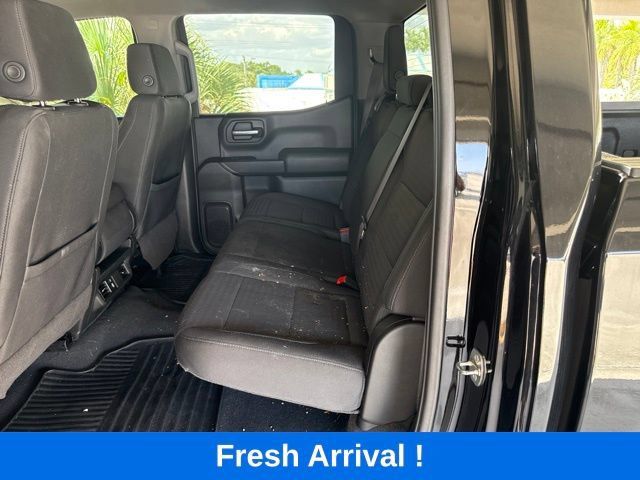 Used 2024 Chevrolet Silverado 1500 Custom w/ LPO, Dark Essentials Package RWD image 3