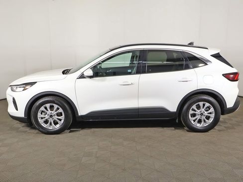 Used 2023 Ford Escape Active w/ Tech Pack #2 FWD image 20