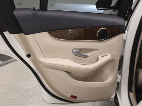 Certified 2018 Mercedes-Benz GLC 300 GLC 300 image 31