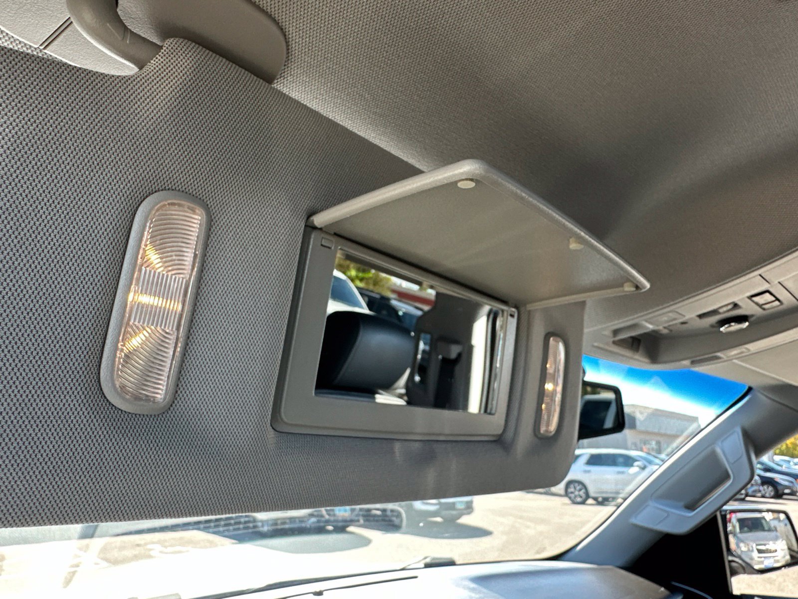 Used 2018 GMC Yukon SLT w/ Open Road Package AWD/4WD image 66