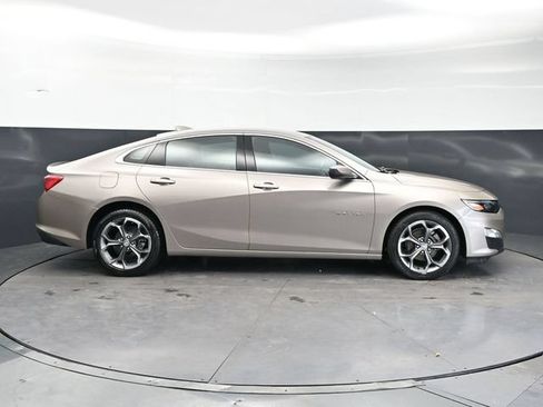 Used 2024 Chevrolet Malibu LT FWD image 4