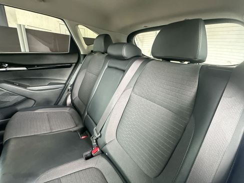 Used 2023 Kia Seltos S w/ Navigation Package AWD/4WD image 22
