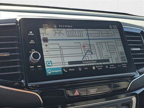 New 2025 Honda Ridgeline Black Edition image 11