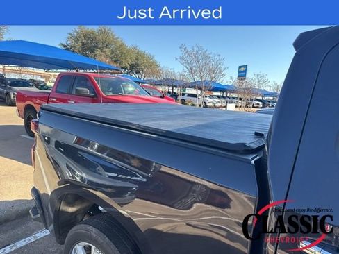 Used 2024 Chevrolet Silverado 1500 High Country w/ High Country Premium Package image 26